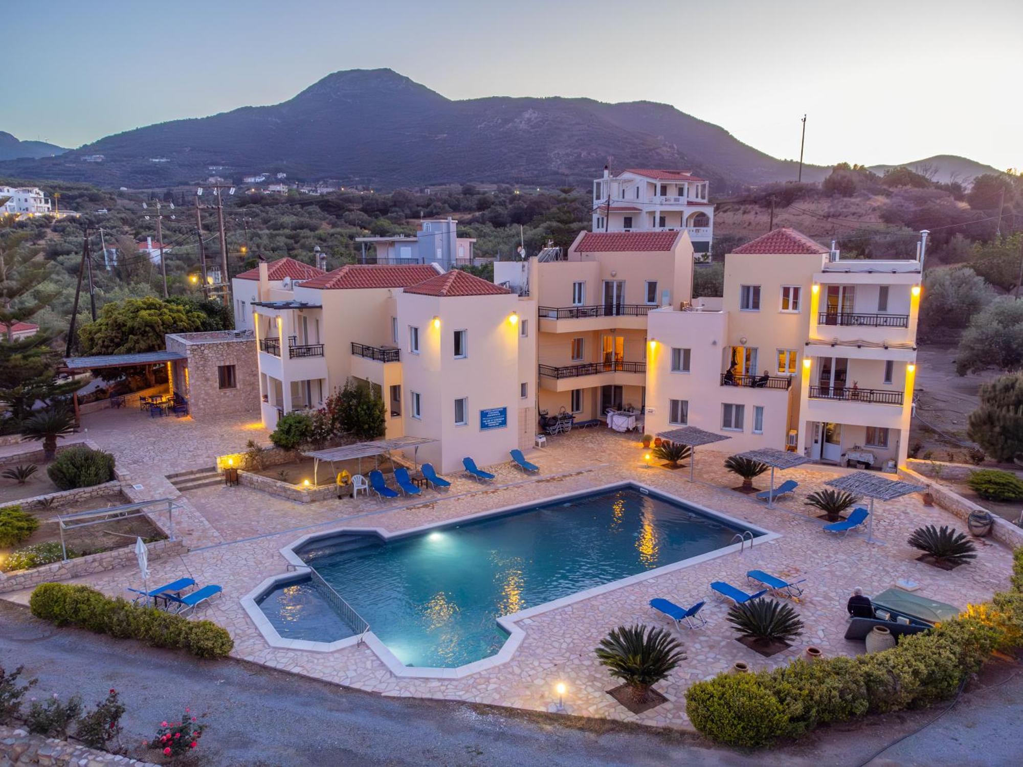 Apartments Hotel & Studios, Xifoupolis Monemvasía Екстериор снимка