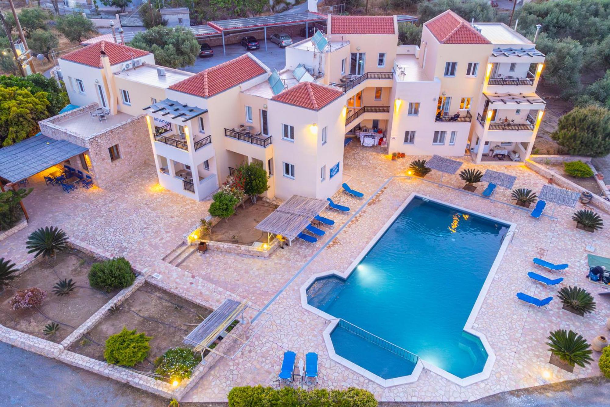 Apartments Hotel & Studios, Xifoupolis Monemvasía Екстериор снимка