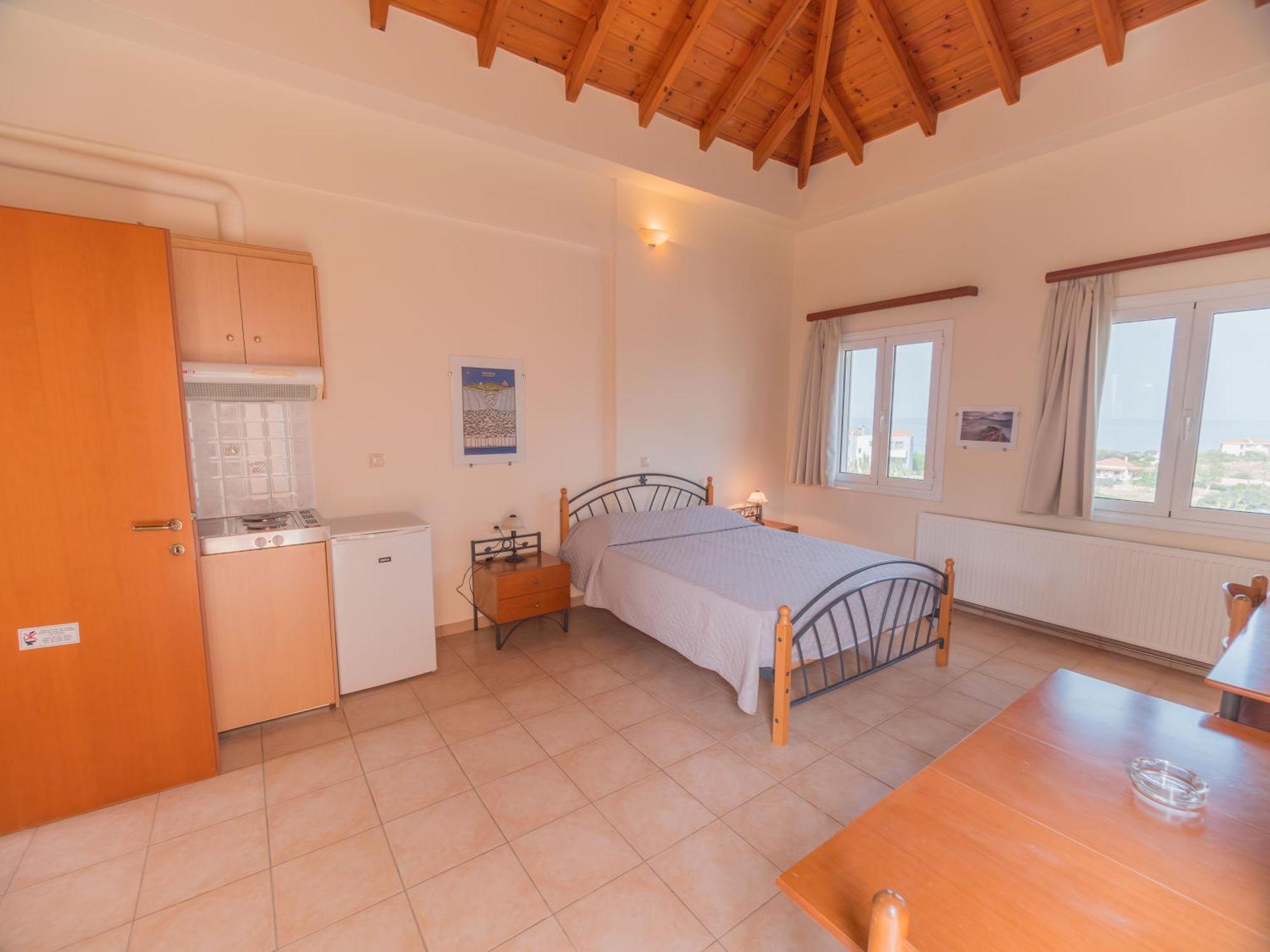 Apartments Hotel & Studios, Xifoupolis Monemvasía Екстериор снимка