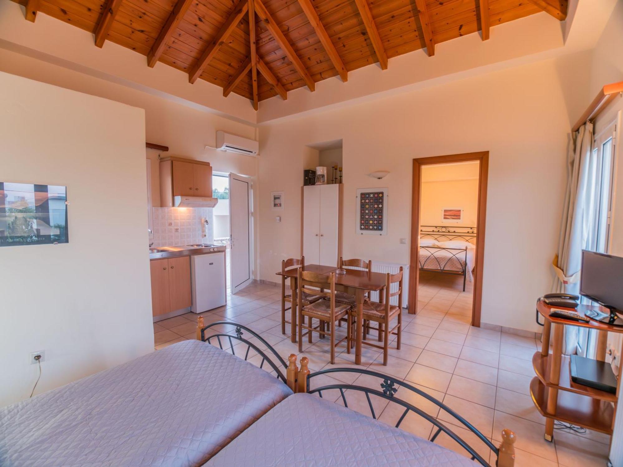 Apartments Hotel & Studios, Xifoupolis Monemvasía Екстериор снимка